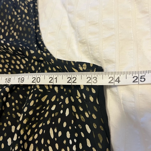 Black, Dotted, Button front Tank Top, NWT - Picture 6 of 8